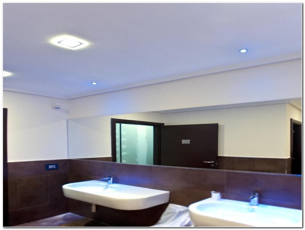Hotel Veronese เชรินโญลา ภายนอก รูปภาพ